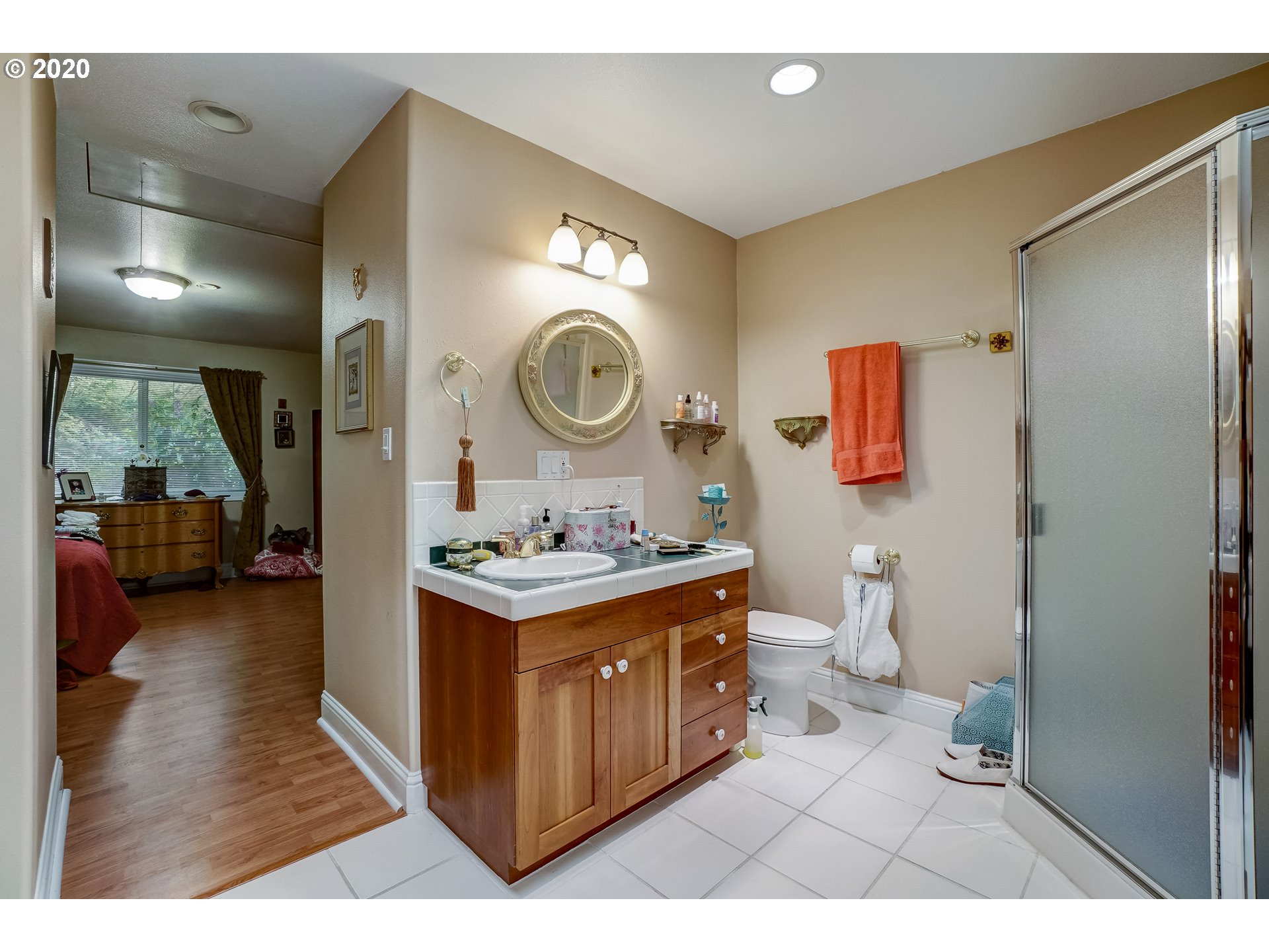 6751 Southwest Peyton Road Portland, OR 97223 - Photo 8 of 16 Gallery Image 8