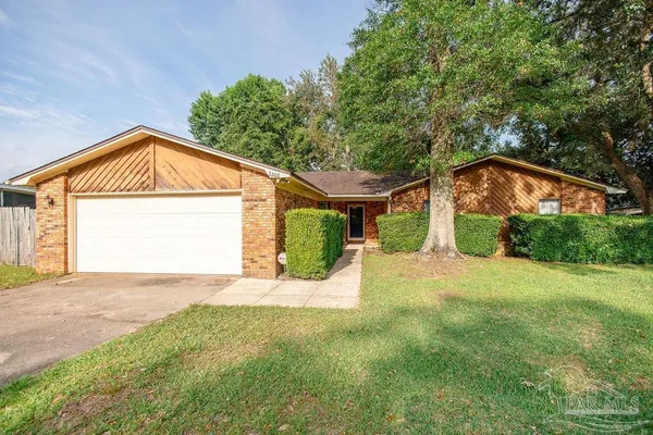 $275,000 | 2266 Country Pl Circle, Pensacola, FL 32534