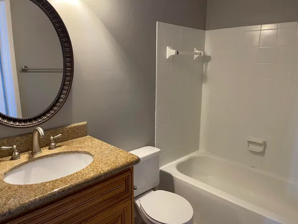$1,800 | 1850 Charlesmont Drive, Unit 113, Indialantic, FL 32903