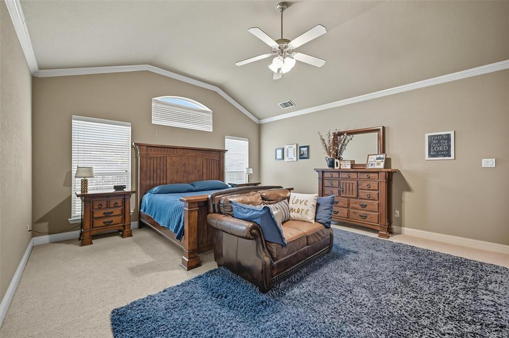 4501 Woodcrest Lane Mansfield, TX 76063 - Photo 16 of 39