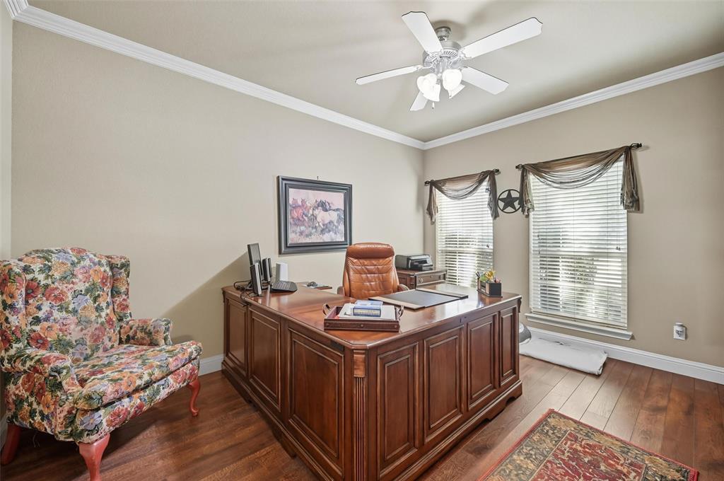 4501 Woodcrest Lane Mansfield, TX 76063 - Photo 6 of 39