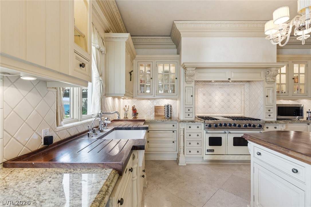 8 Rue Promenade Way Henderson, NV 89011 - Photo 16 of 90