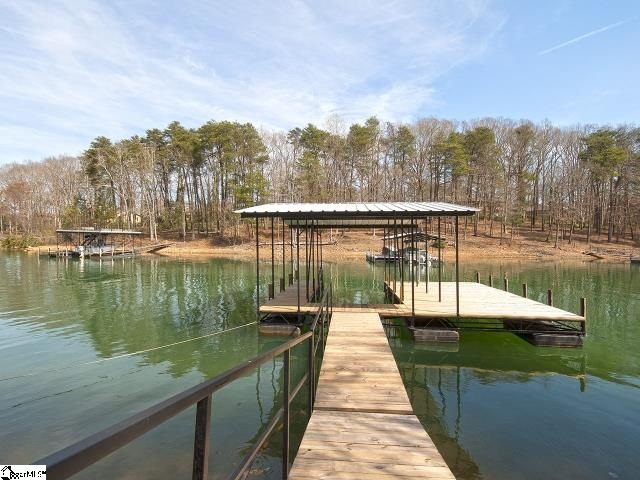 221 Richland Point Road Anderson, SC 29626 - Photo 3 of 36 Gallery Image 3