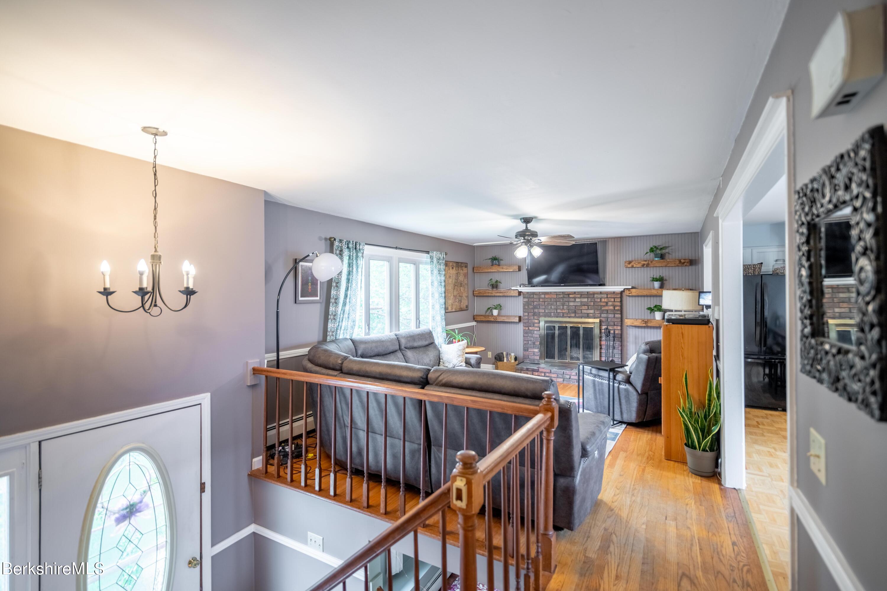 36 Winesap Road Pittsfield, MA 01201 - Photo 3 of 28 ENTRY WAY