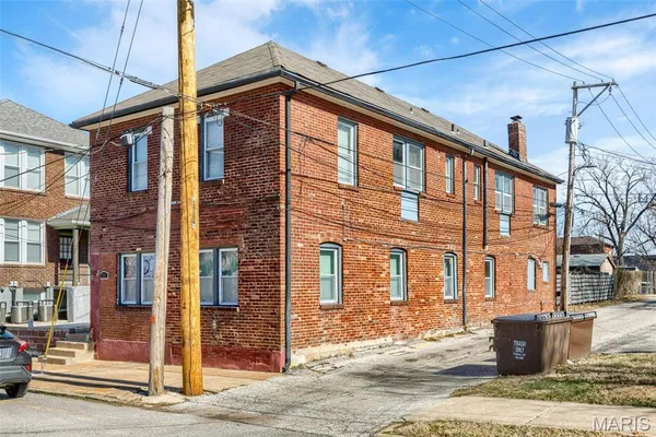 $495,000 | 1210 South Newstead Avenue, St. Louis, MO 63110