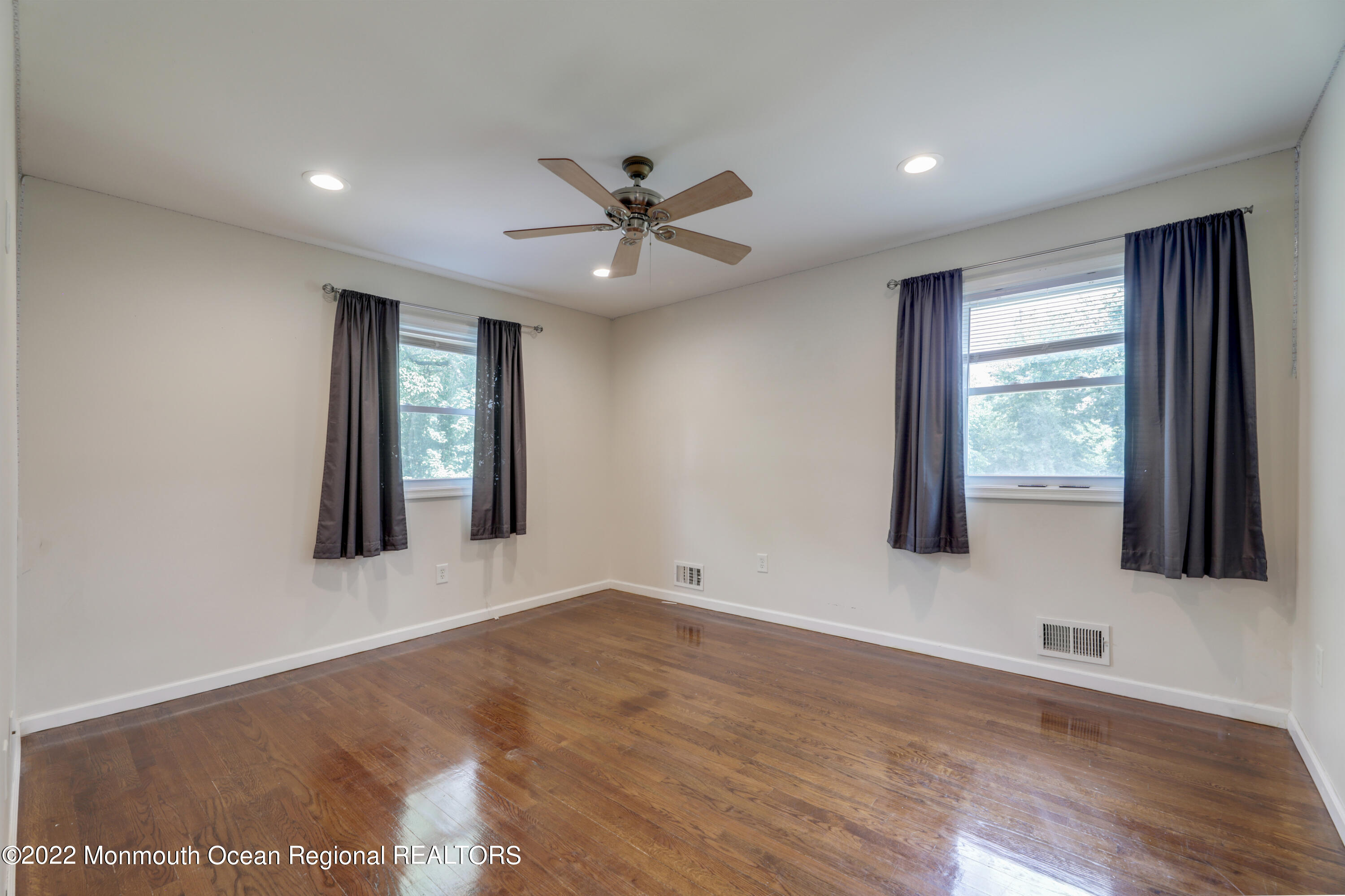 6 Dutch Valley Road Howell, NJ 07731 - Photo 19 of 33 VMD_029