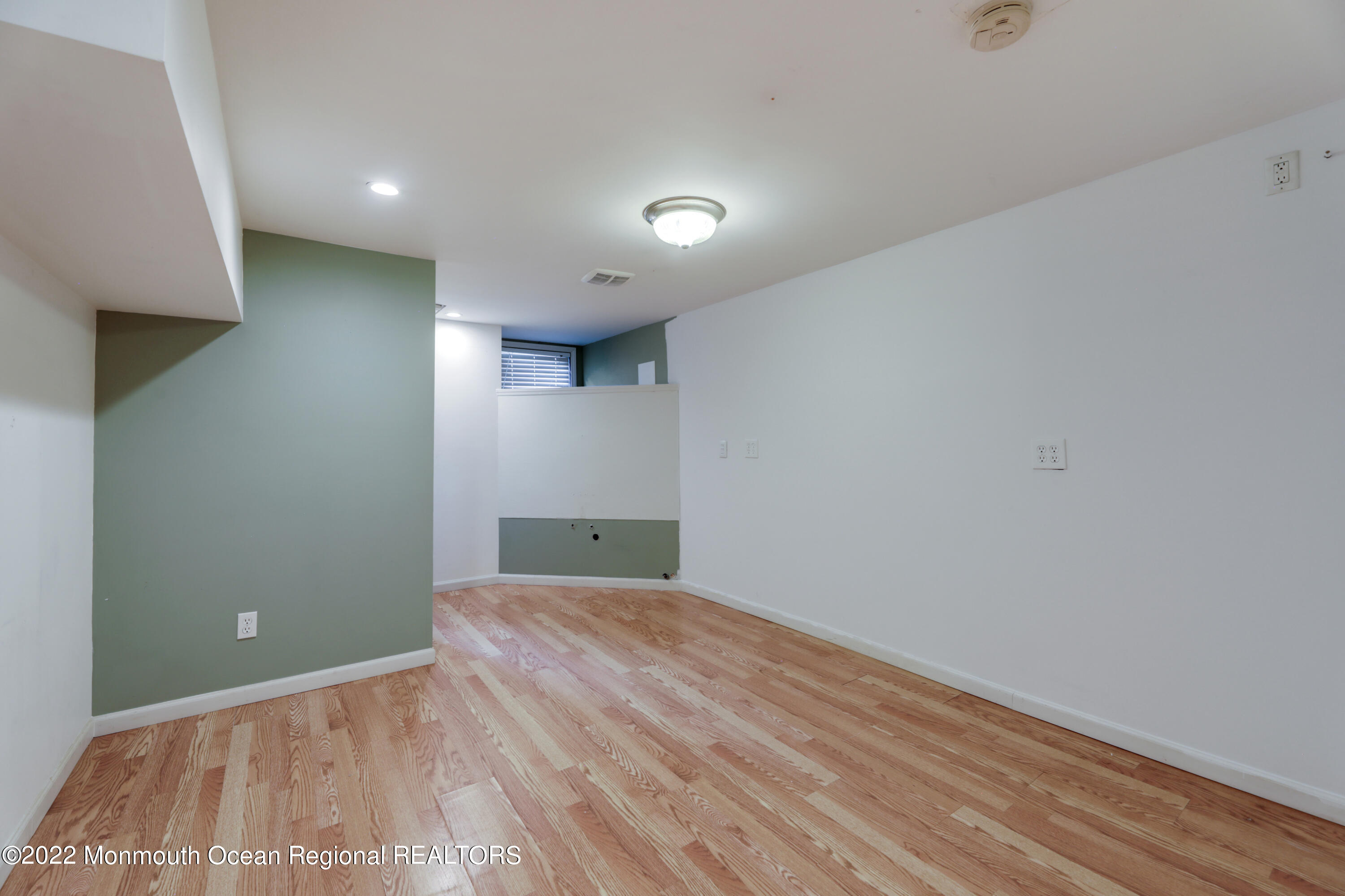 6 Dutch Valley Road Howell, NJ 07731 - Photo 24 of 33 VMD_010