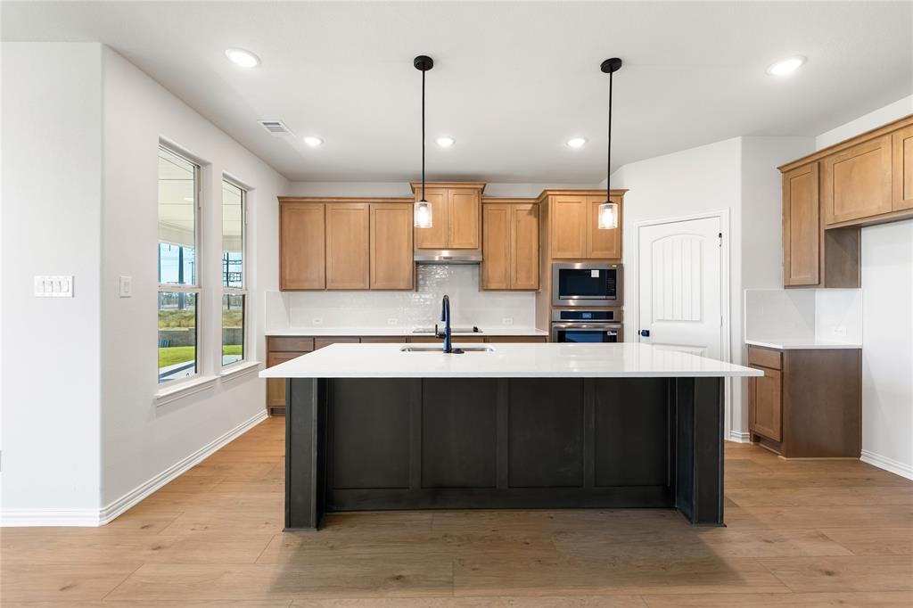 30 Roosevelt Ln Valley View Valley View, TX 76272 - Photo 17 of 35