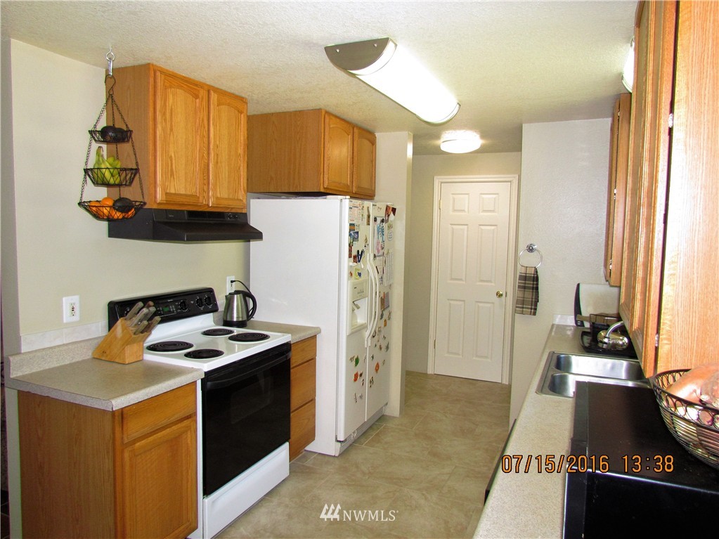 2450 Deer Park Road Port Angeles, WA 98362 - Photo 4 of 22 Gallery Image 4