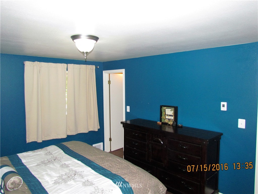 2450 Deer Park Road Port Angeles, WA 98362 - Photo 6 of 22 Gallery Image 6