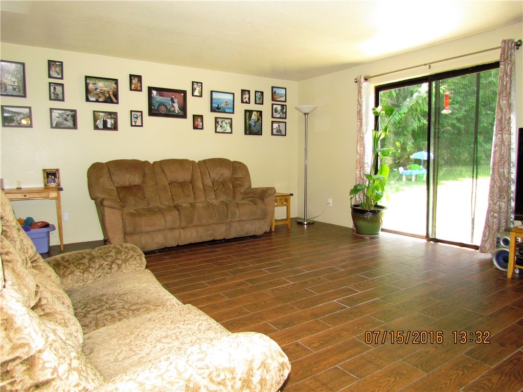 2450 Deer Park Road Port Angeles, WA 98362 - Photo 9 of 22 Gallery Image 9