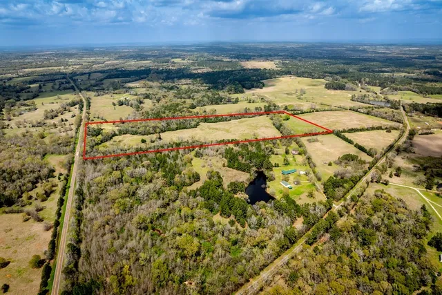 $433,285 | 13634 North Fm 2022, Grapeland, TX 75844