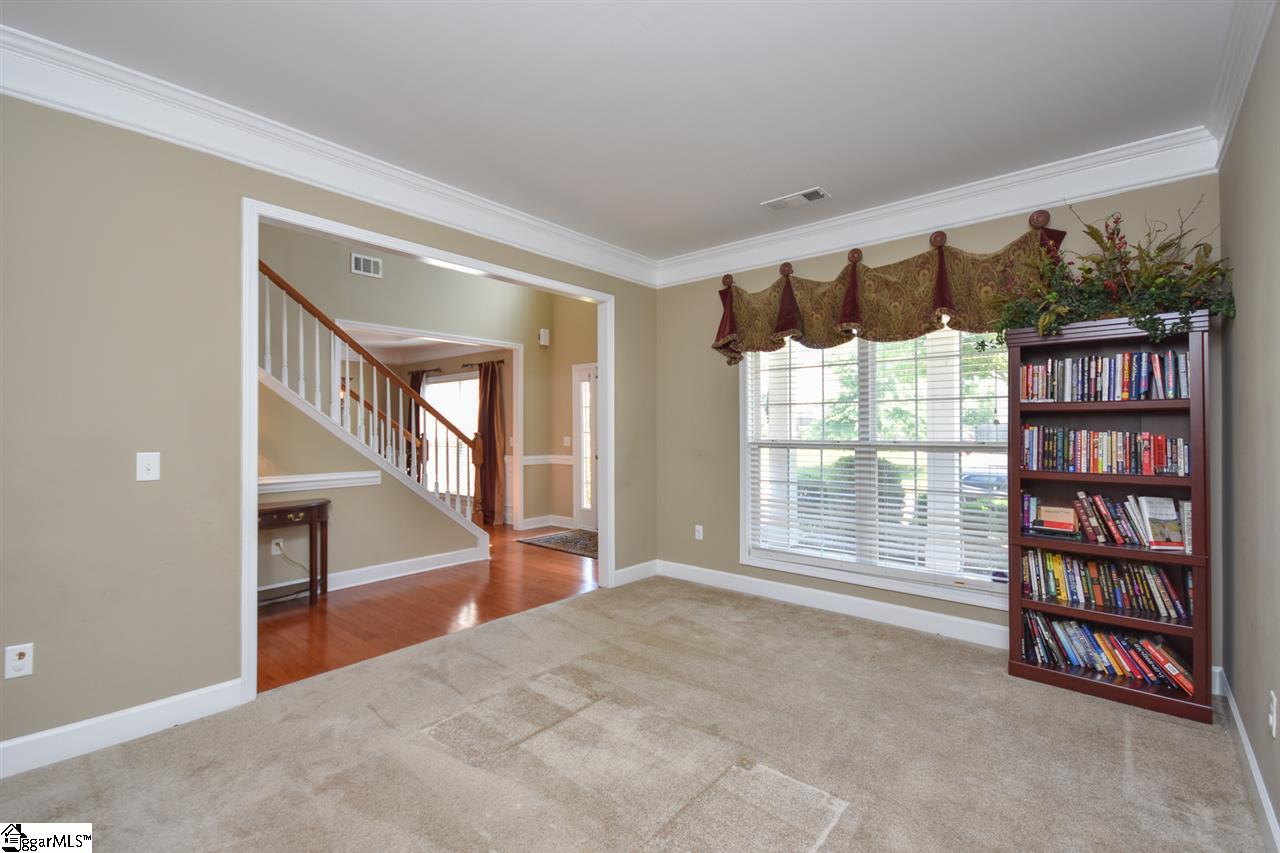 211 Elstar Loop Road Simpsonville, SC 29681 - Photo 16 of 34