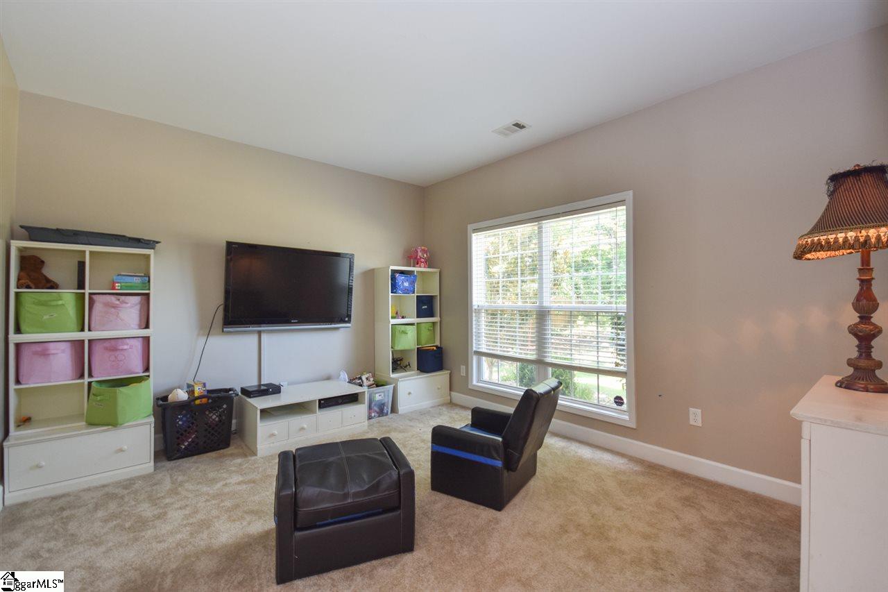 211 Elstar Loop Road Simpsonville, SC 29681 - Photo 17 of 34