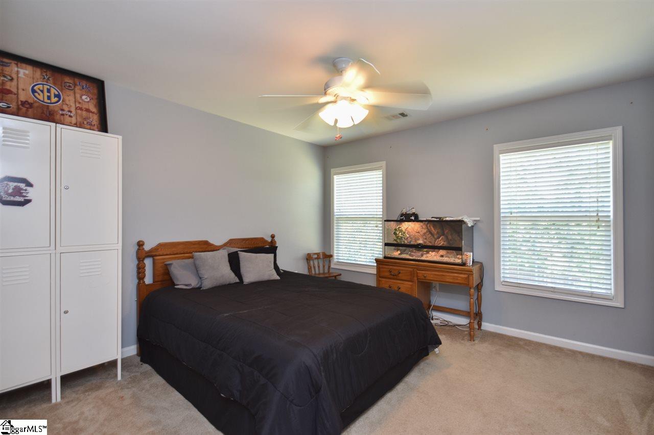211 Elstar Loop Road Simpsonville, SC 29681 - Photo 25 of 34
