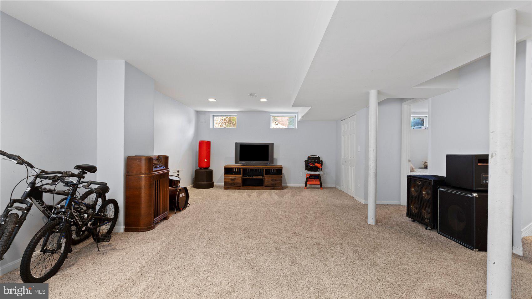9905 Magledt Road Baltimore, MD 21234 - Photo 18 of 45 a view of a livingroom with space hardwood and a livingroom