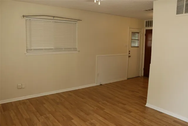 $1,350 | 2713 St Edwards Circle, Unit A, Austin, TX 78704