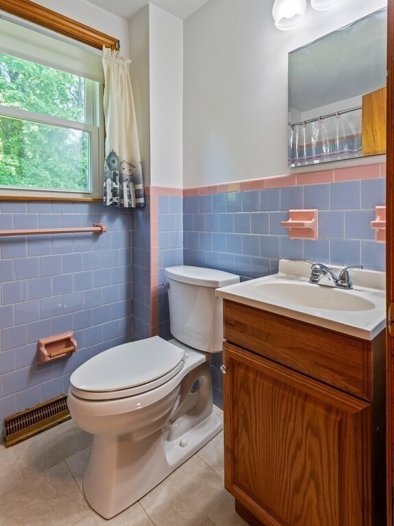 73 Birch Road Framingham, MA 01701 - Photo 21 of 33