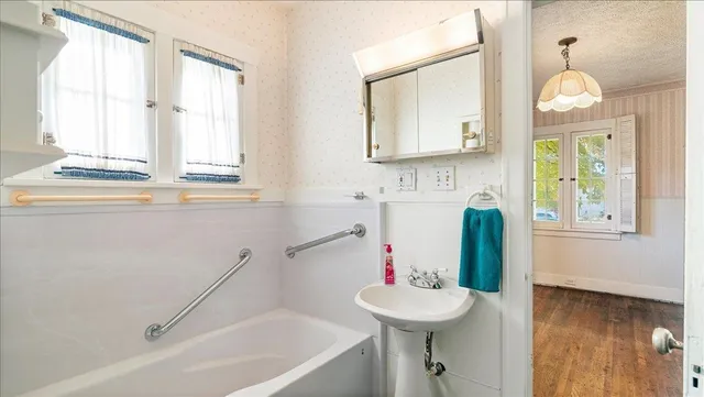 $270,000 | 4024 North Jefferson Street, Spokane, WA 99205