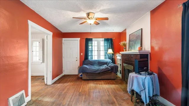 $270,000 | 4024 North Jefferson Street, Spokane, WA 99205