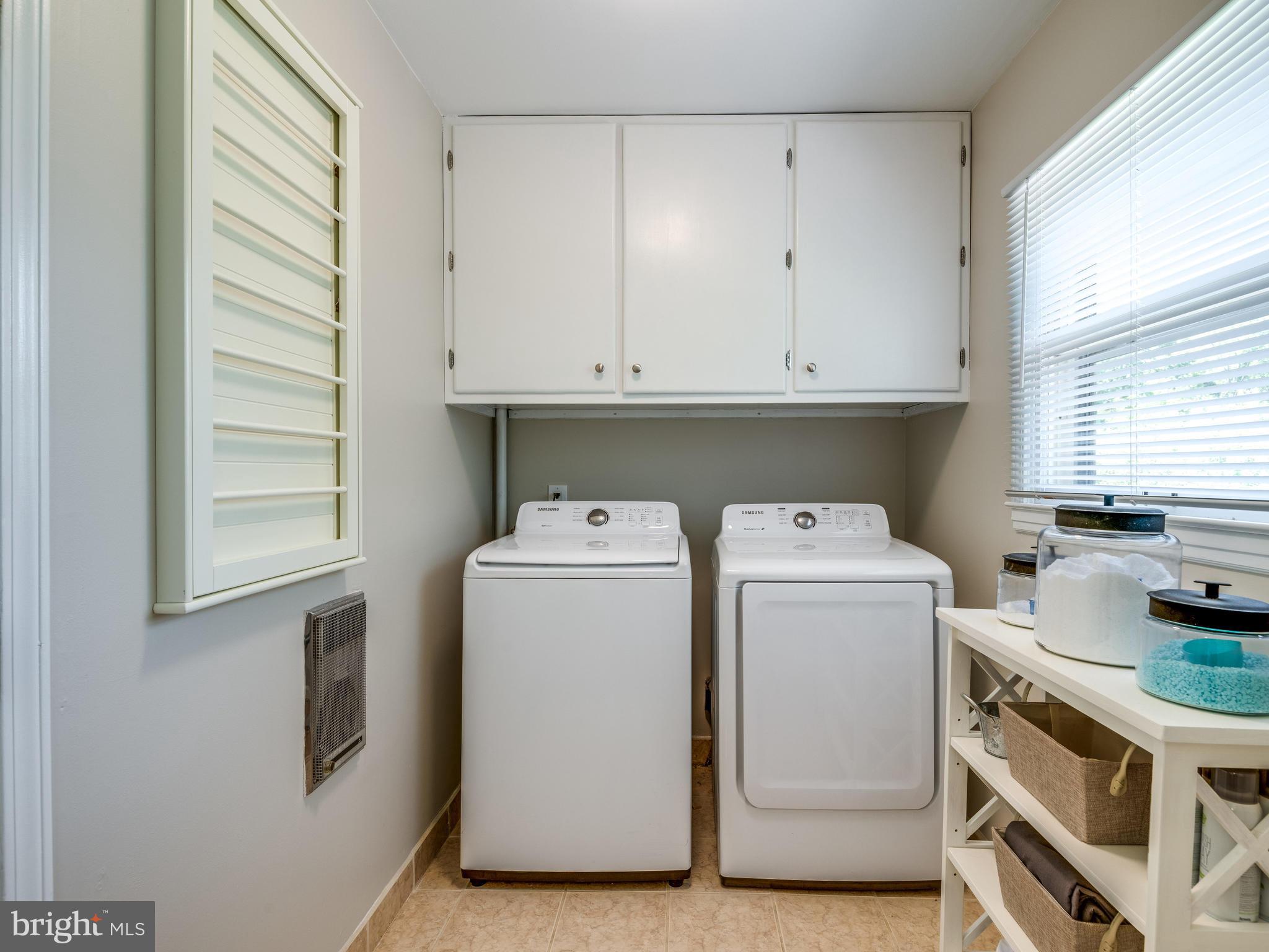 801 West Poplar Road Sterling, VA 20164 - Photo 14 of 30 New Washer & Dryer on Main Level