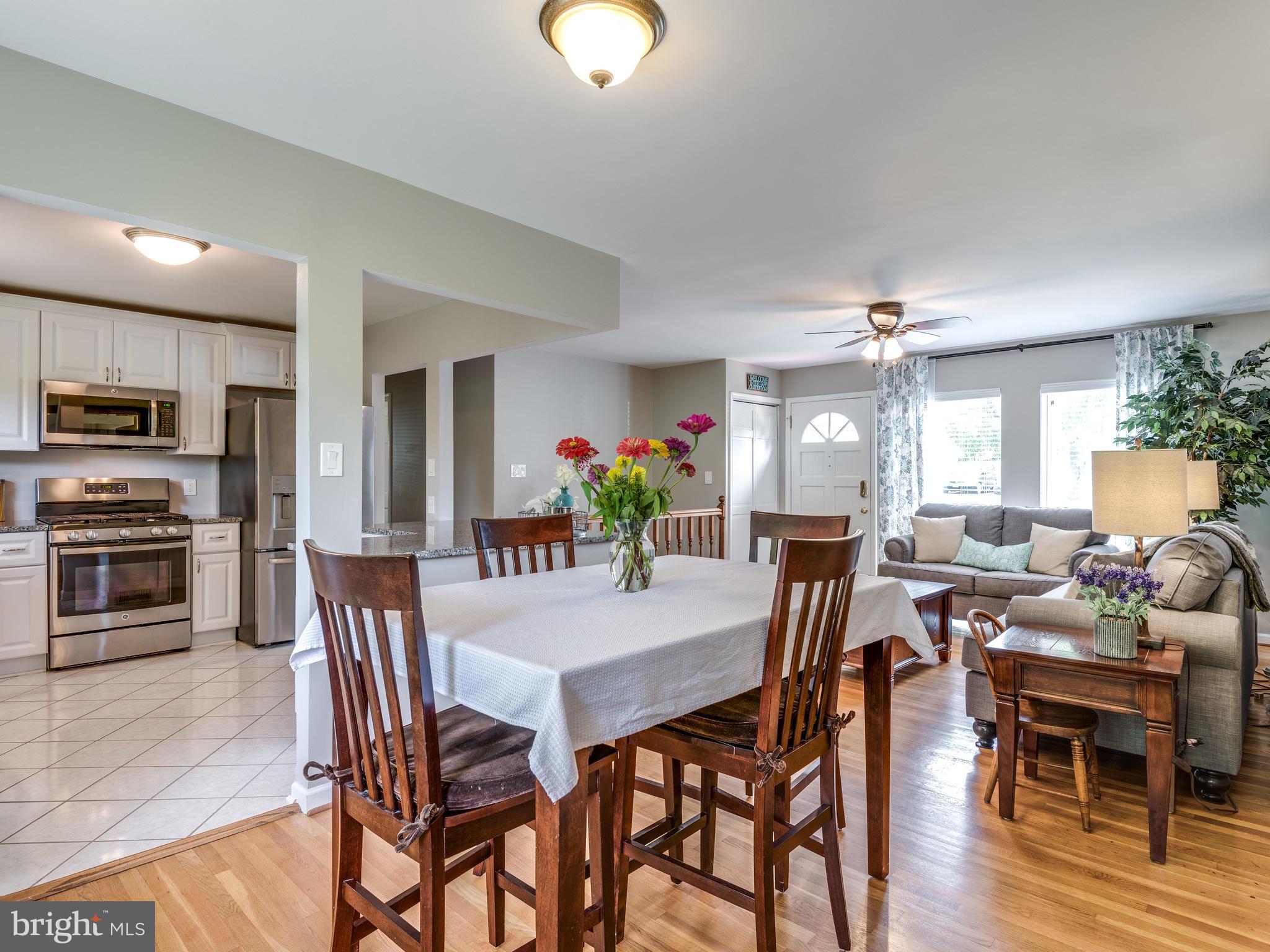 801 West Poplar Road Sterling, VA 20164 - Photo 9 of 30 Dining Room
