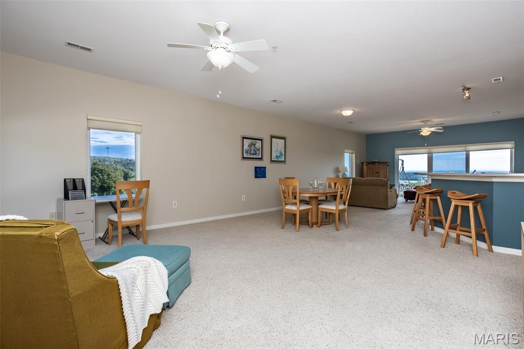 401 Timber Ridge Drive, Unit 24 Grafton, IL 62037 - Photo 7 of 32