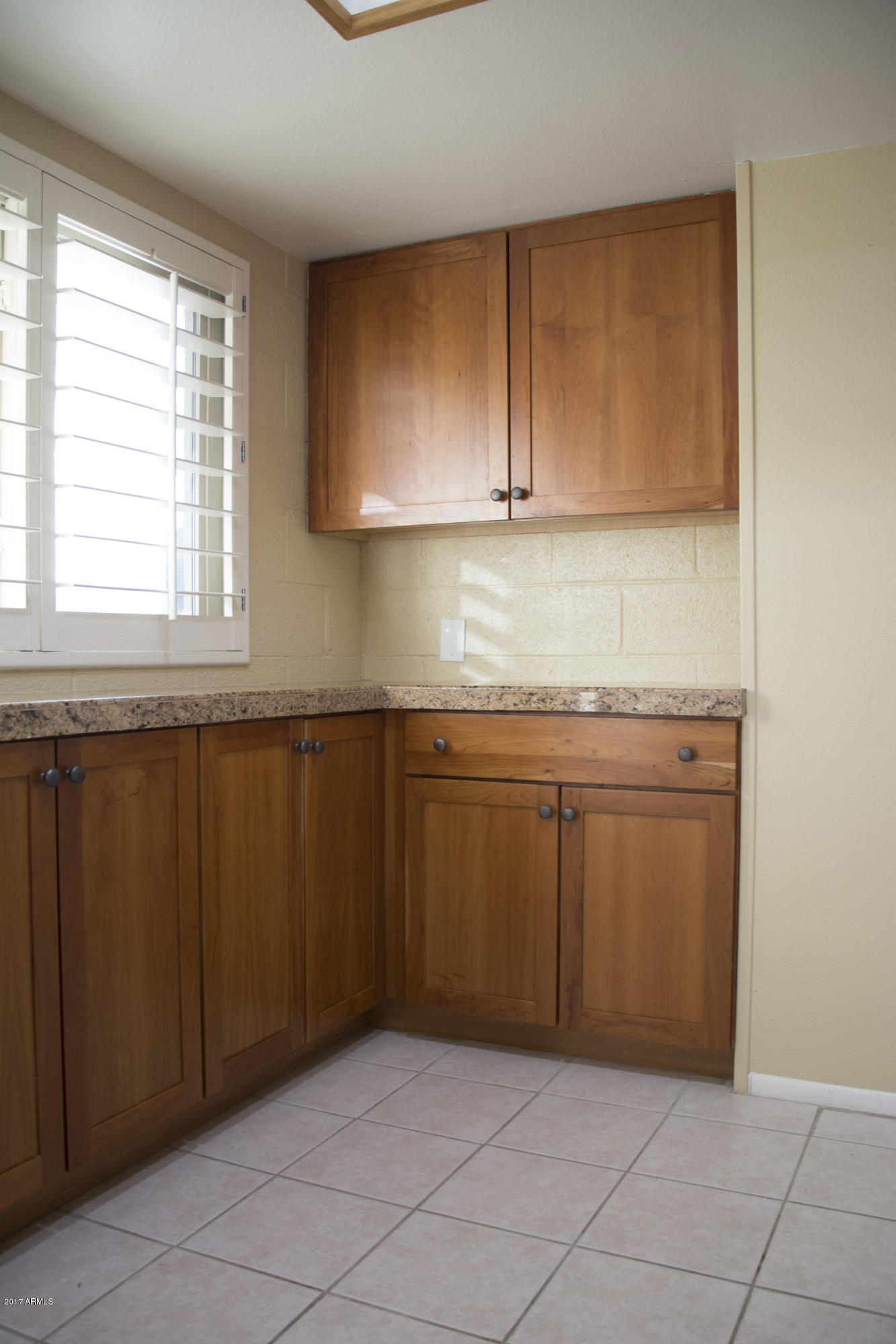 4201 East Camelback Road, Unit 84 Phoenix, AZ 85018 - Photo 11 of 33 IMG_4761