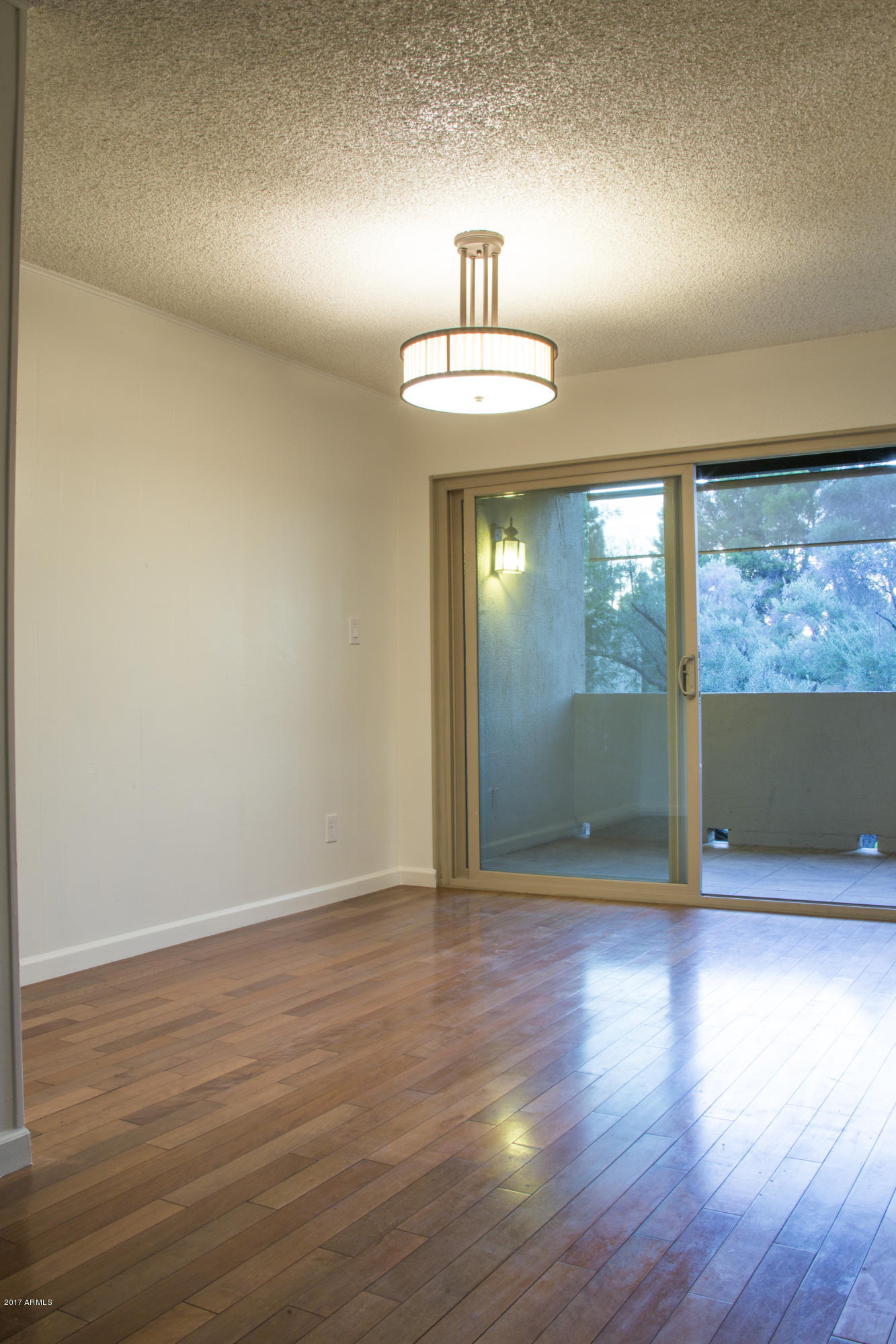 4201 East Camelback Road, Unit 84 Phoenix, AZ 85018 - Photo 7 of 33 IMG_4933