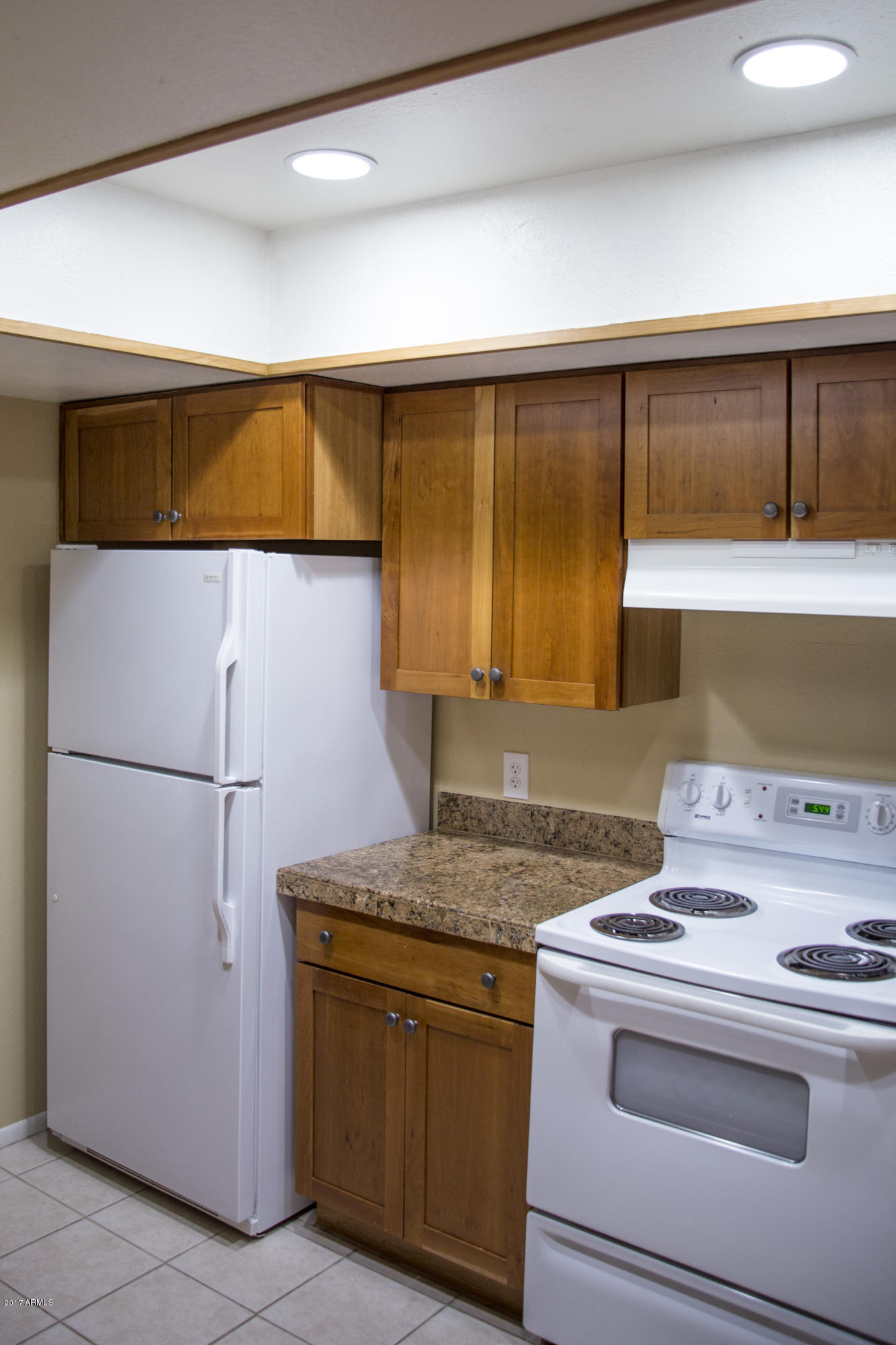 4201 East Camelback Road, Unit 84 Phoenix, AZ 85018 - Photo 10 of 33 IMG_4947