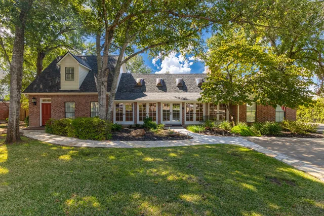 $949,000 | 2360 Gun And Rod Circle, Brenham, TX 77833