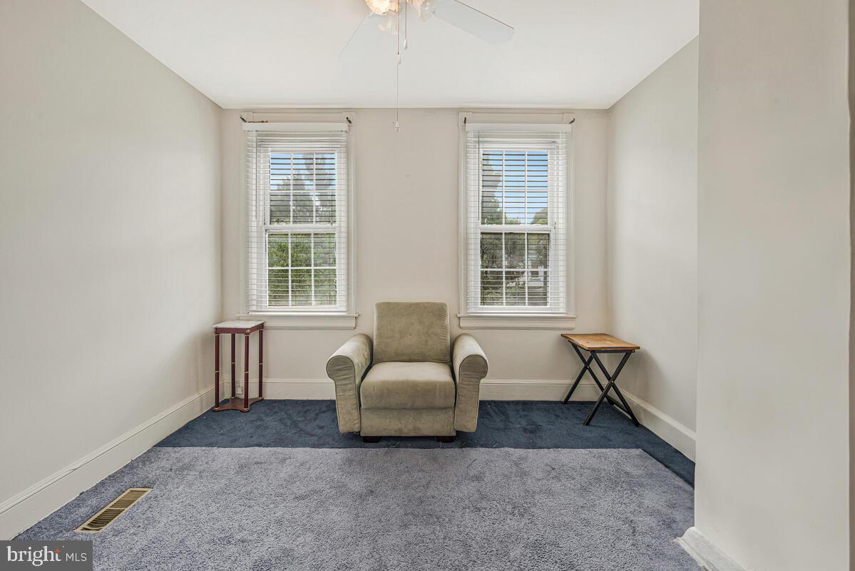 1374 C Street Northeast Washington, DC 20002 - Photo 10 of 15