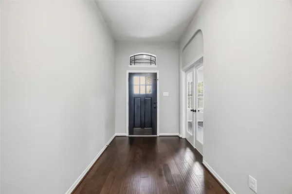 $2,950 | 13412 Ravens Park Lane, Pearland, TX 77584