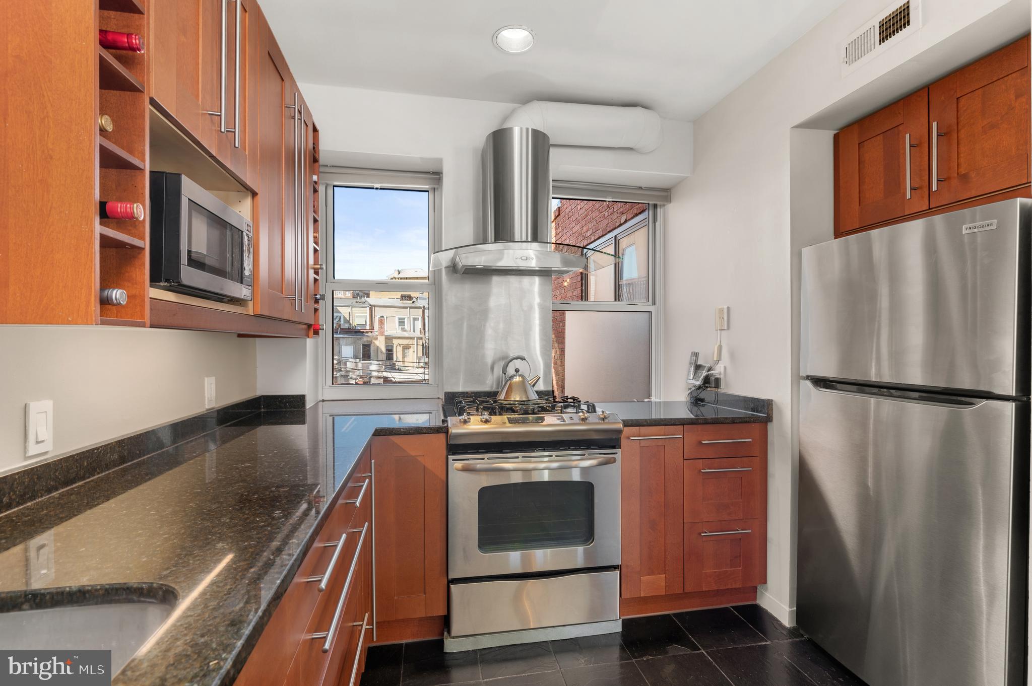 2370 Champlain Street Northwest, Unit 32 Washington, DC 20009 - Photo 12 of 21