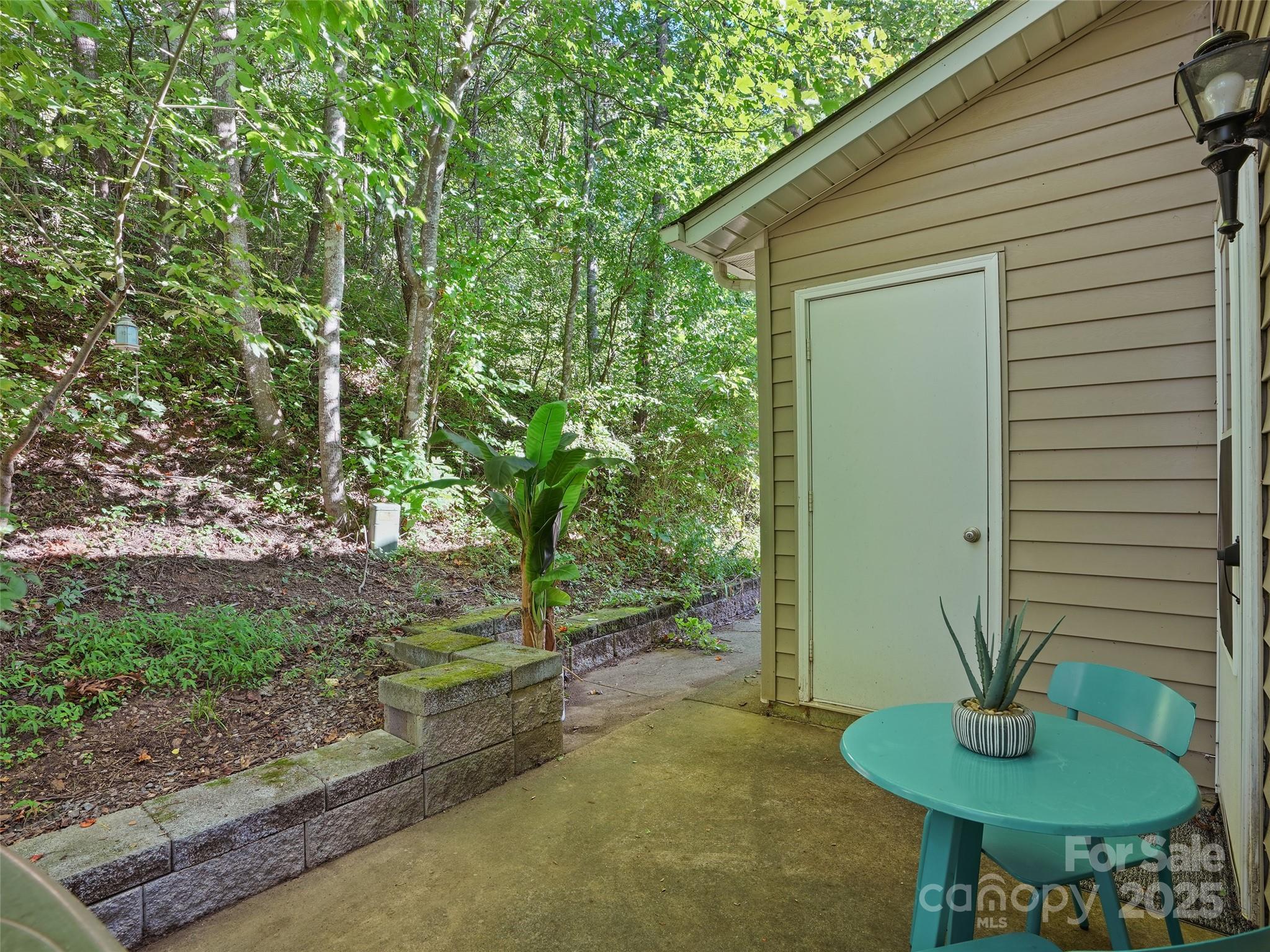 1 Rocking Porch Road Asheville, NC 28805 - Photo 14 of 25