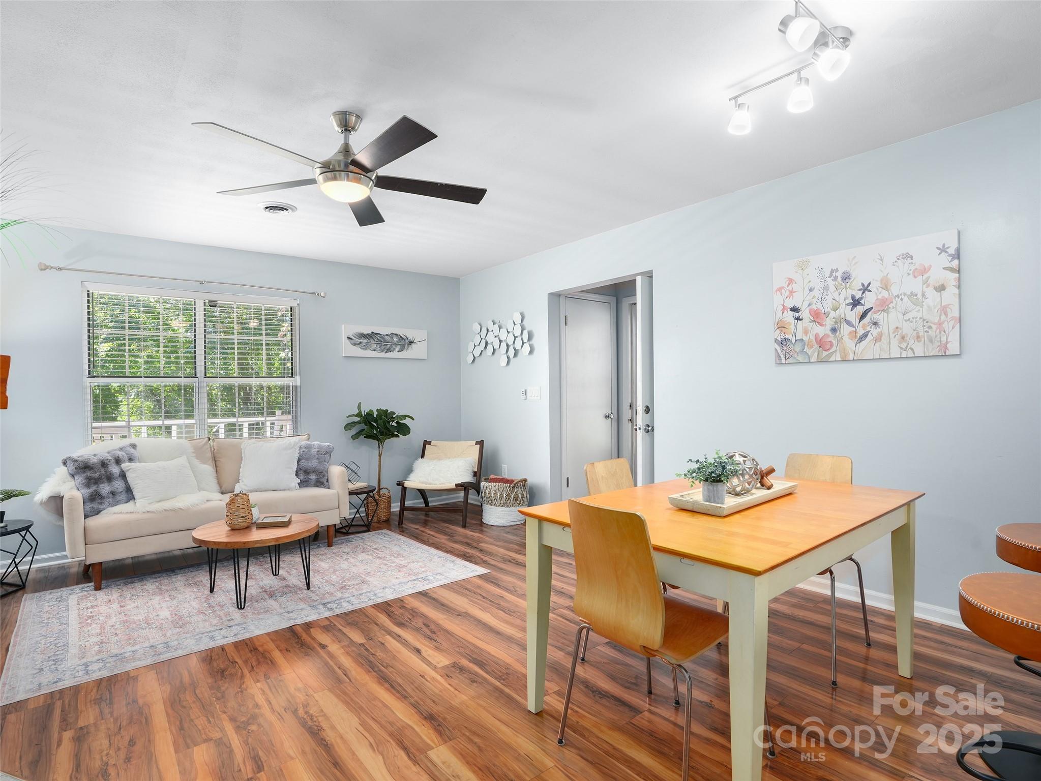 1 Rocking Porch Road Asheville, NC 28805 - Photo 7 of 25