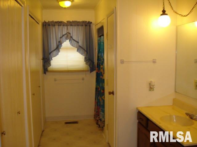 766 South Township Line Road Thompsonville, IL 62890 - Photo 12 of 21