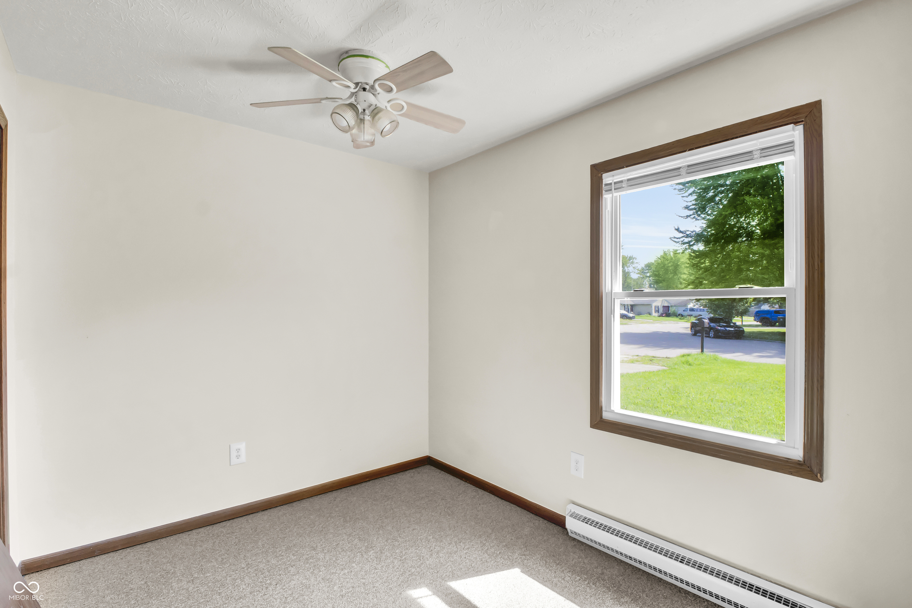 134 Schaefer Drive Hope, IN 47246 - Photo 13 of 24 Gallery Image 13