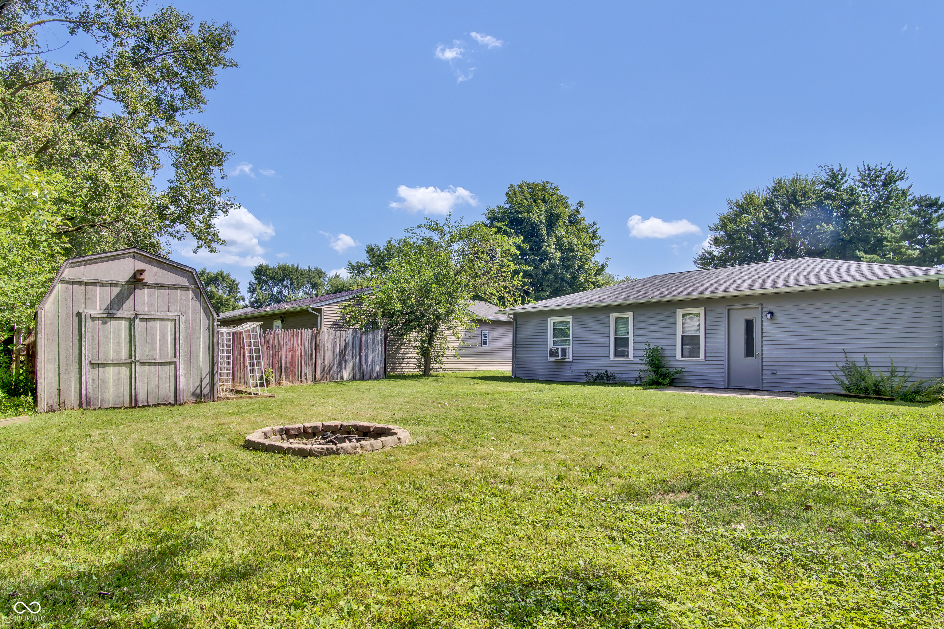 134 Schaefer Drive Hope, IN 47246 - Photo 3 of 24 Gallery Image 3