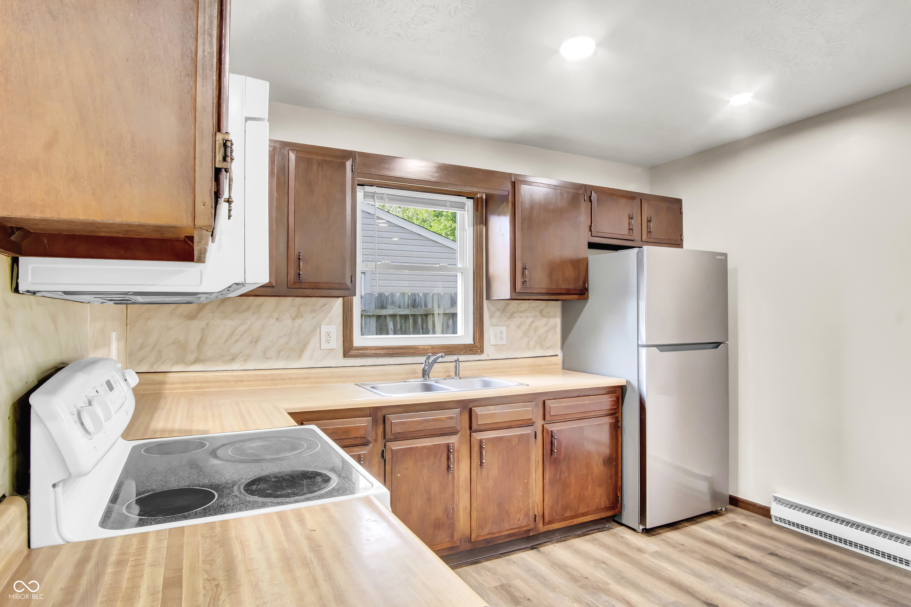 134 Schaefer Drive Hope, IN 47246 - Photo 8 of 24 Gallery Image 8