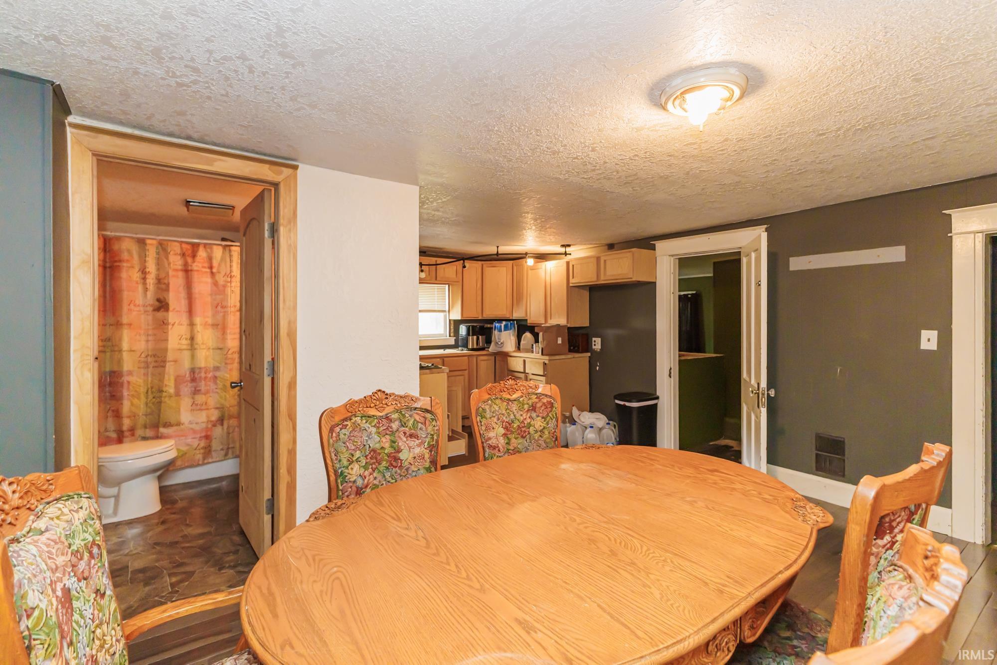 10913 Monroeville Road Fort Wayne, IN 46816 - Photo 21 of 36