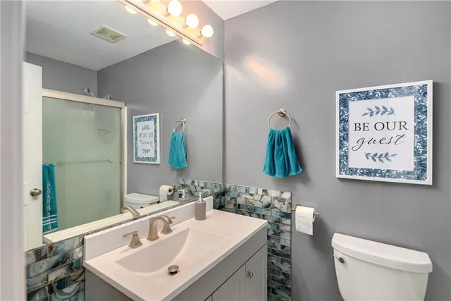 $340,000 | 1202 Ashford Street, Pleasant Hill, MO 64080