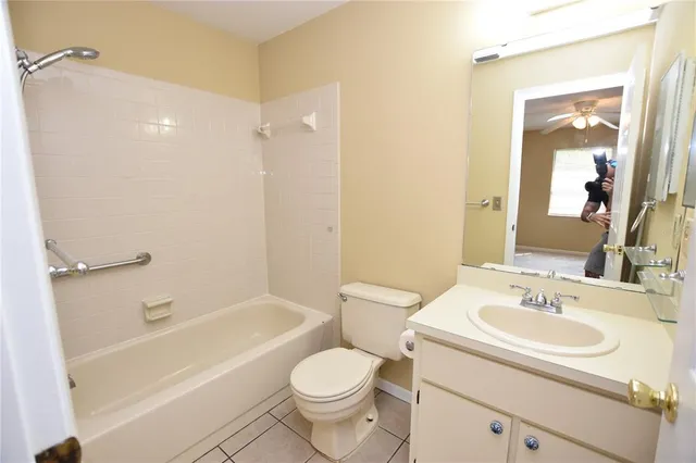 $1,285 | 6079 Topher Trail, Mulberry, FL 33860