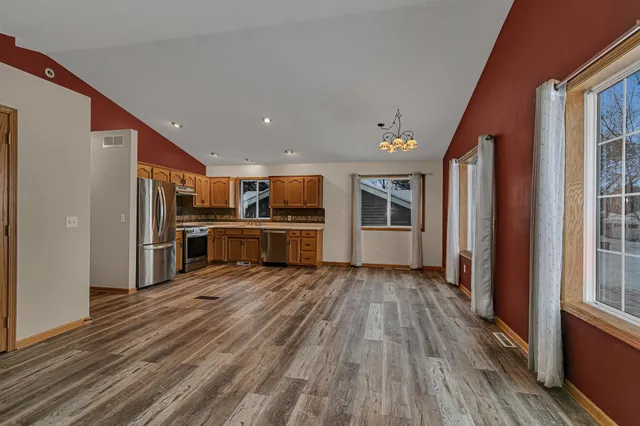 $315,000 | 415 7th Avenue South, Buffalo, MN 55313