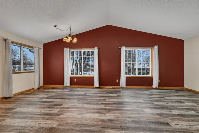 $315,000 | 415 7th Avenue South, Buffalo, MN 55313