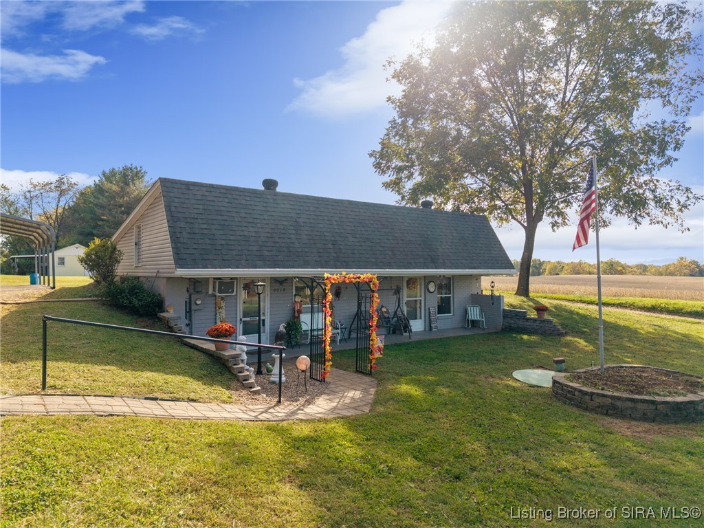 9018 Carter Road Georgetown, IN 47122 - Photo 4 of 31