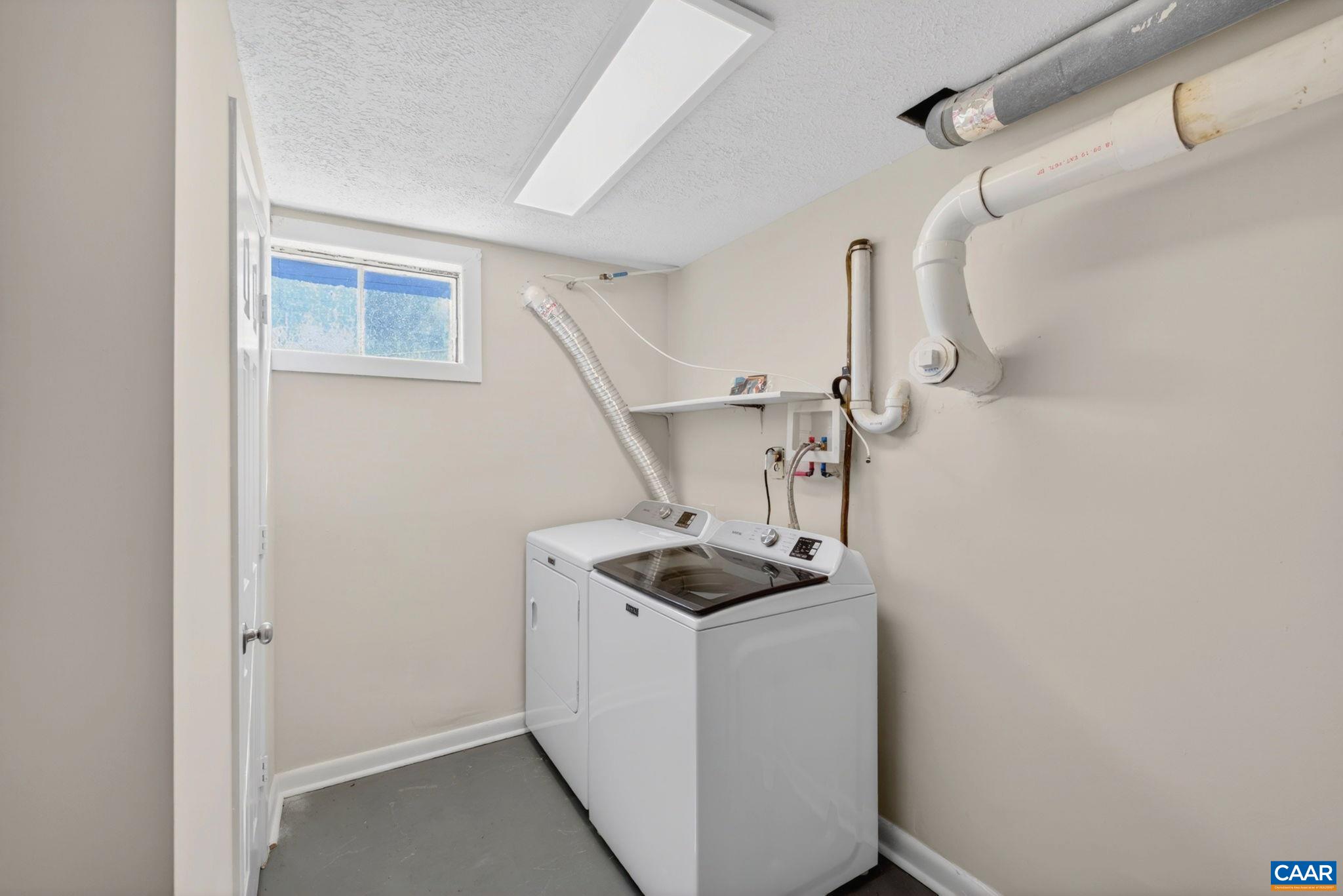 316 Carlton Road Charlottesville, VA 22902 - Photo 17 of 36