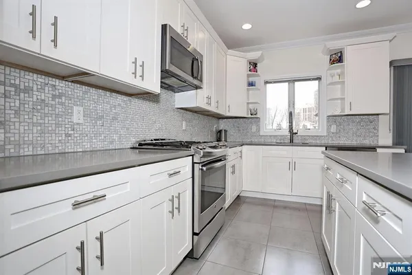 $999,000 | 223 Grant Avenue, Cliffside Park, NJ 07010