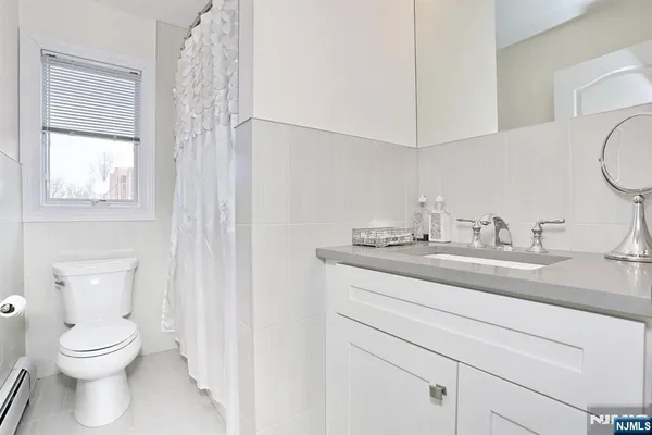 $999,000 | 223 Grant Avenue, Cliffside Park, NJ 07010