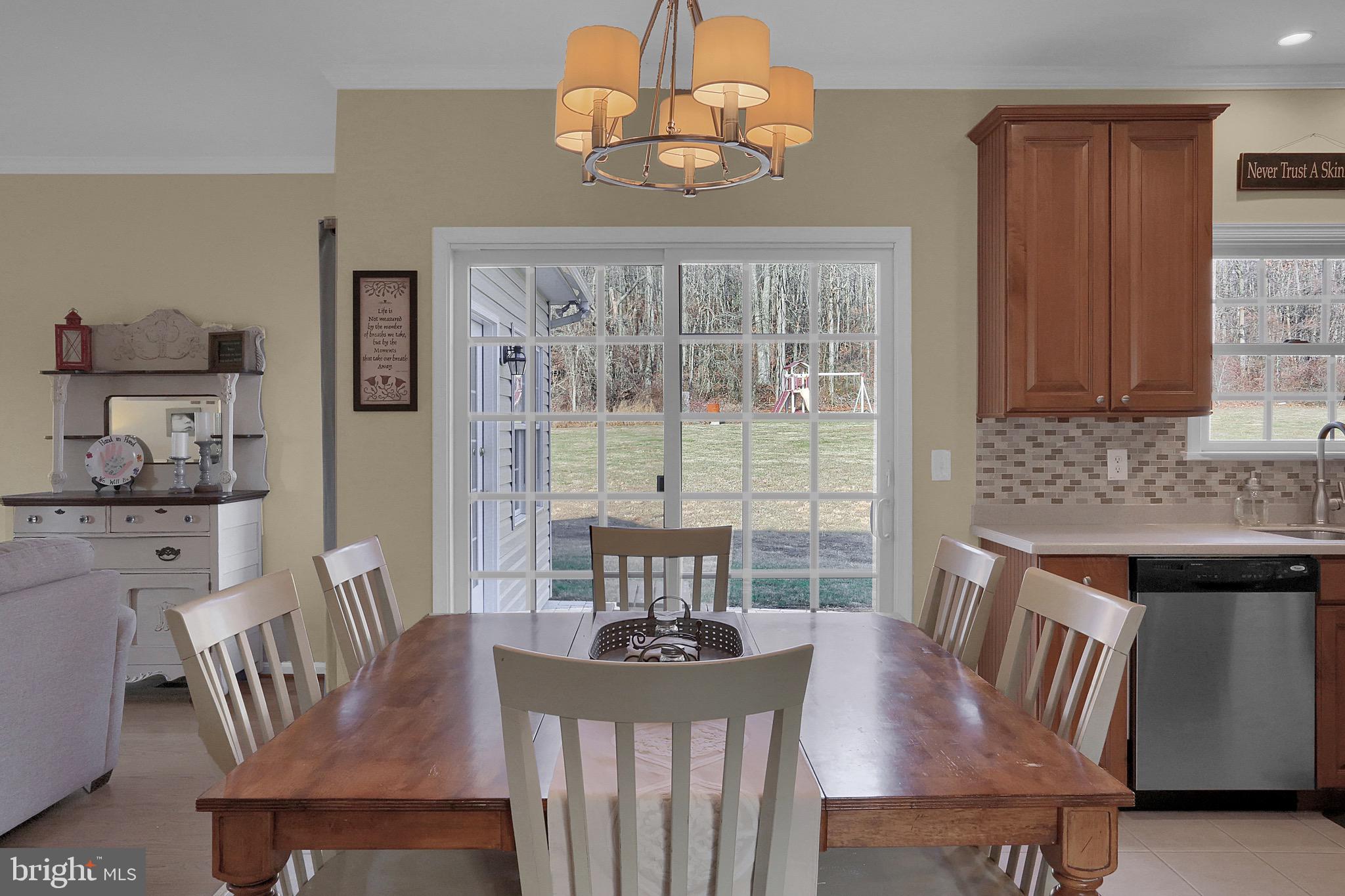 1508 Ridge Road Whiteford, MD 21160 - Photo 20 of 56 Kitchen eat in area with slider to backyard